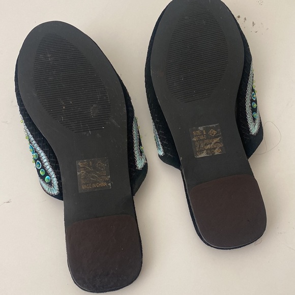 Jeweled Plush Flat Shoes Sequins Flashy Turquoise Blue White & Black SZ 6 NWOT - Picture 3 of 4